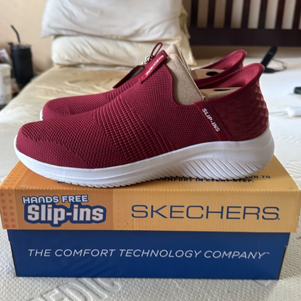 Skechers Slip Ins View 2